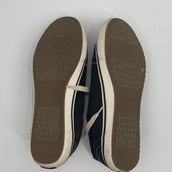 Taos Star Black Sneakers Size 10 - Picture 6 of 7